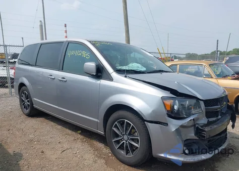 2018 Dodge Grand Caravan Se z USA, uszkodzony, nr VIN 2C4RDGBG1JR215392